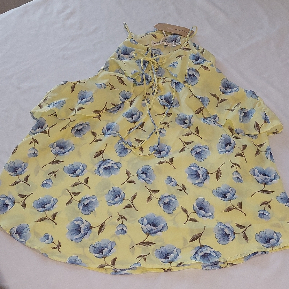Blue Pepper Yellow Floral High Neck Tank with Blue Floral Print.Size M